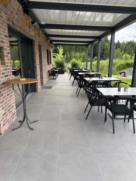 KULA Restaurant
